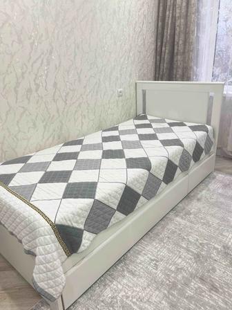 Продам кровать Икея