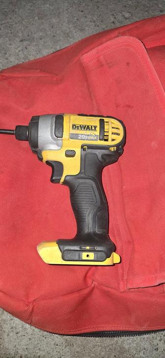 dewalt dcf 885