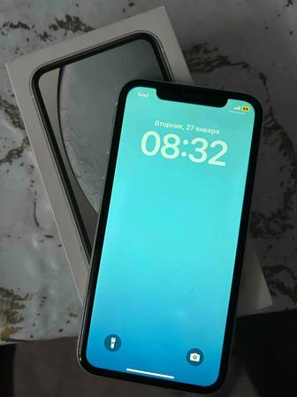 Продам айфон
