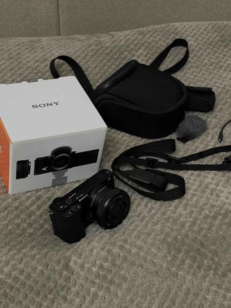 Камера Sony ZV-E10