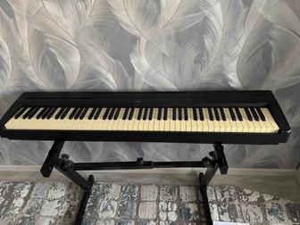 Продам электронное пианино Yamaha