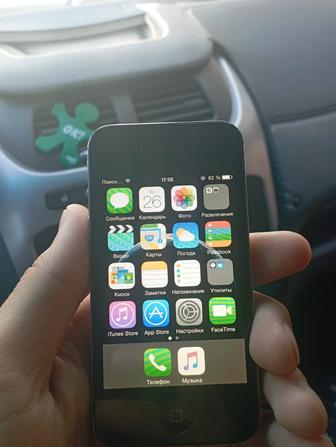 Продам айфон 4