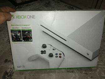 XBOX ONE S 500ГБ