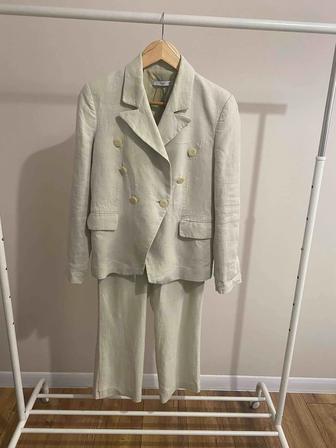 Костюм женский-44р.