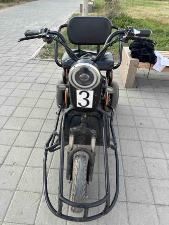 продам трицикл электрический