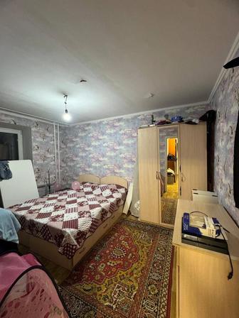 Продам шкаф,две кровати,стол