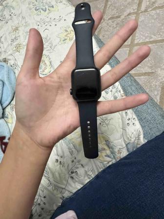 Продам apple watch se