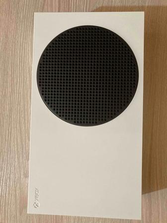 Продам Xbox Series S