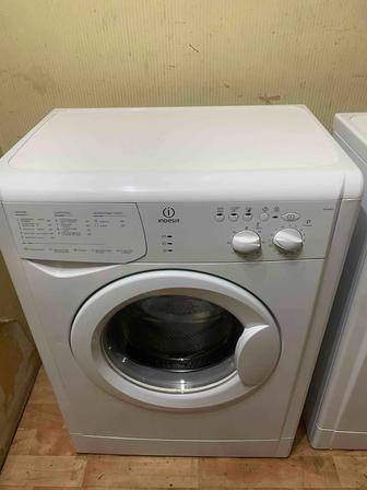 Стиральная машина INDESIT