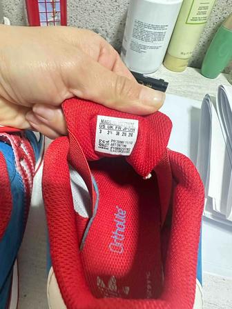 Кроссовки детские