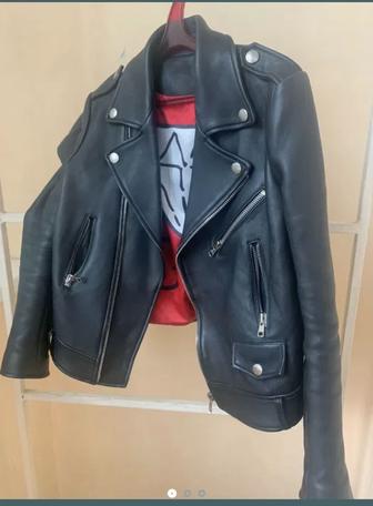 Кожаная куртка
