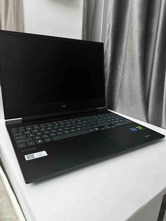 продается игровой ноутбук HP victus