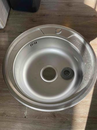 Продам раковину для кухни