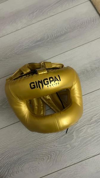 Боксерский шлем