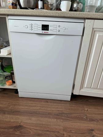 Продам посудомоечную машину