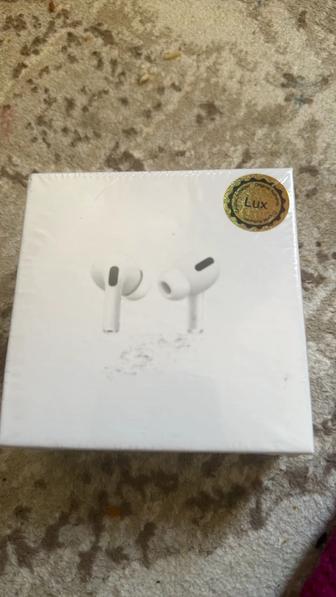 Airpods pro Magsafe Charging case