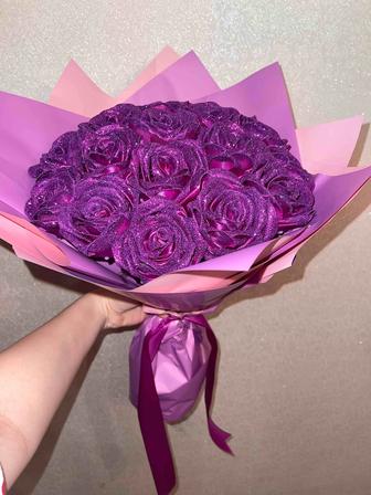 Розы из атласных лент