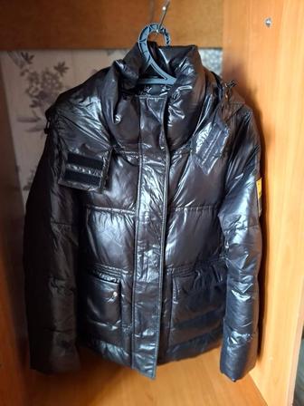 Куртка новая