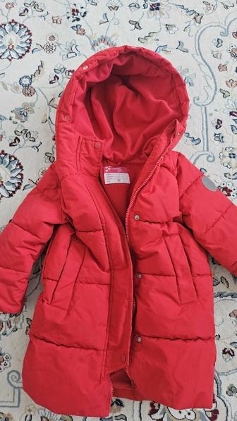 Продам куртку на девочку