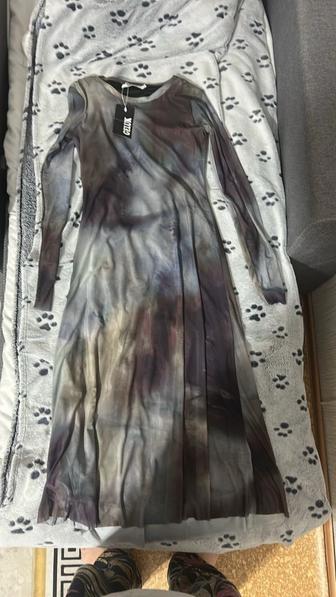 Продам женское платье