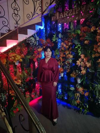 Женский платье