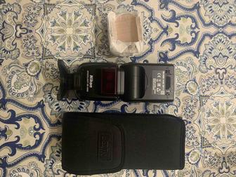 Nikon speed-light SB-5000