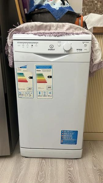 Посудамоечная машина INDESIT