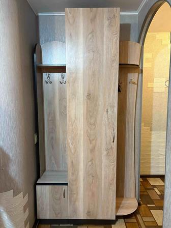Продам шкаф-прихожая