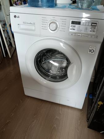 Стиральная машина LG
