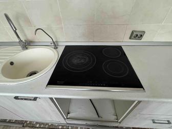 Кухонная мебель Калина с варочной панелью Hotpoint Ariston,