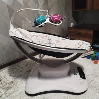 Качалка 4moms в отличном состоянии