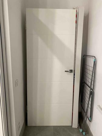 Продам б/у двери, только полотна