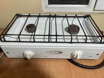 Продам газовую плиту