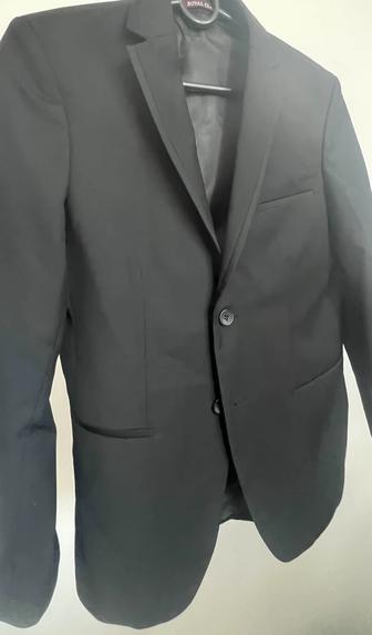 Пиджак черный