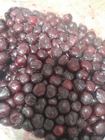 Продам замороженную вишню с сада.