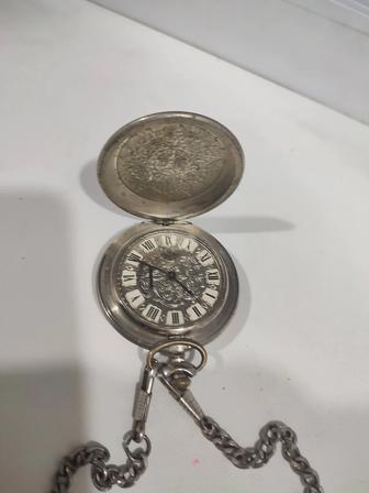 Продам коллекционные часы