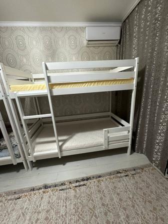 Продам двухъярусную кровать