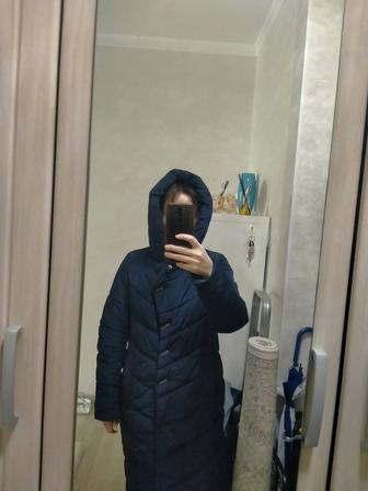 Отдам даром женские зимние пуховики