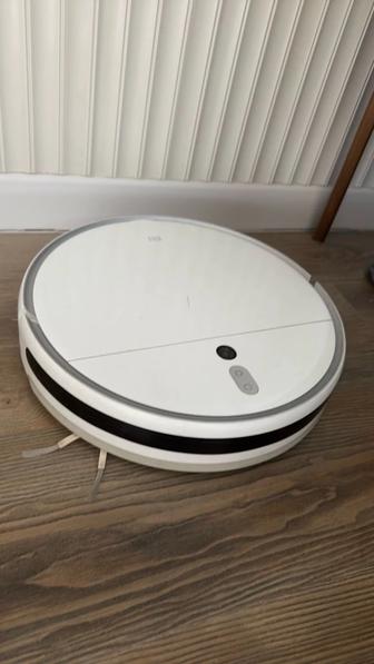 Робот-пылесос Xiaomi Mi Robot Vacuum-Mop Cleaner 2