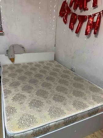 Продам кровать в хорошем состоянии