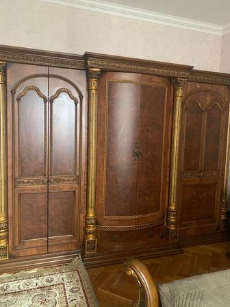 Спальный гарнитур