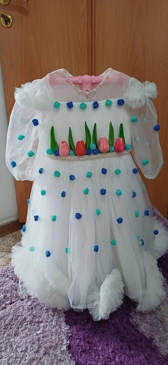 Из пластик подделки