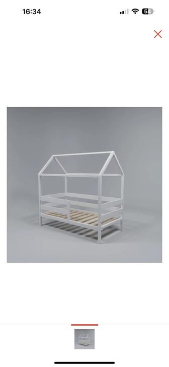 Продам детскую кровать домик с матрасем