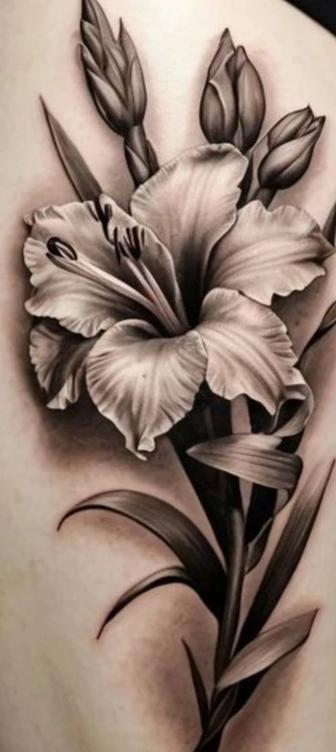 Требуется модель для тату