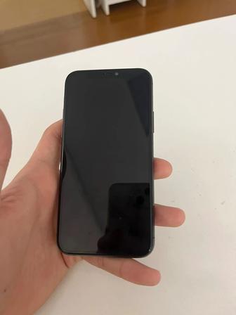 Продам айфон 11про