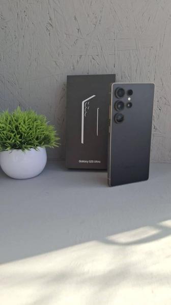 Продам Samsung S25 Ultra, 12/256gb, в отличном состоянии