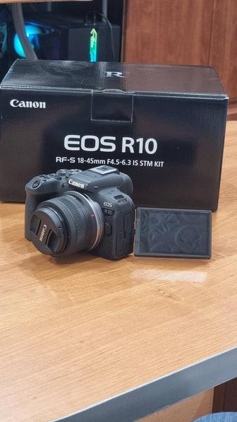 Canon eos R10