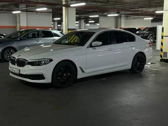 Водитель на личном автомобиле