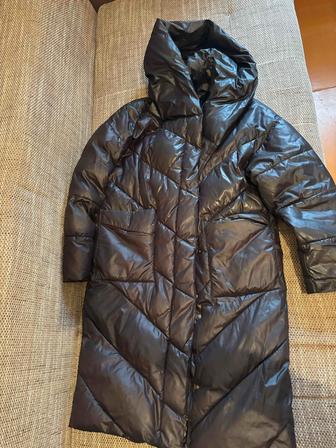 Продам зимний пуховик