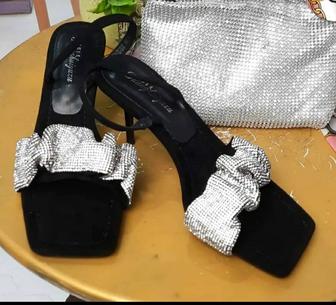 Женская обувь, туфли